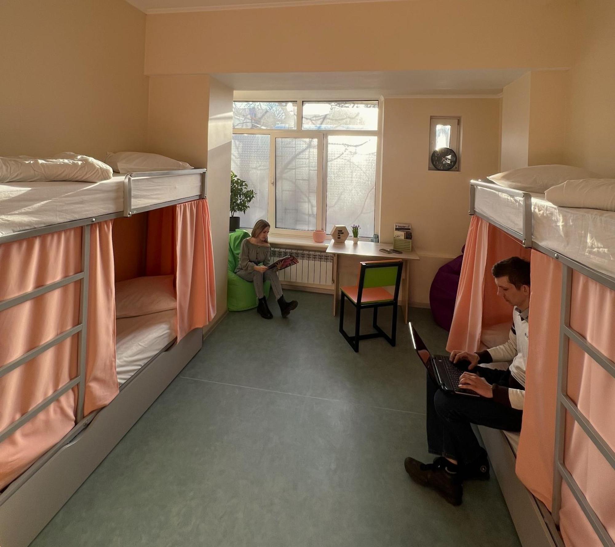 Demeevsky Hostel Kiev Buitenkant foto
