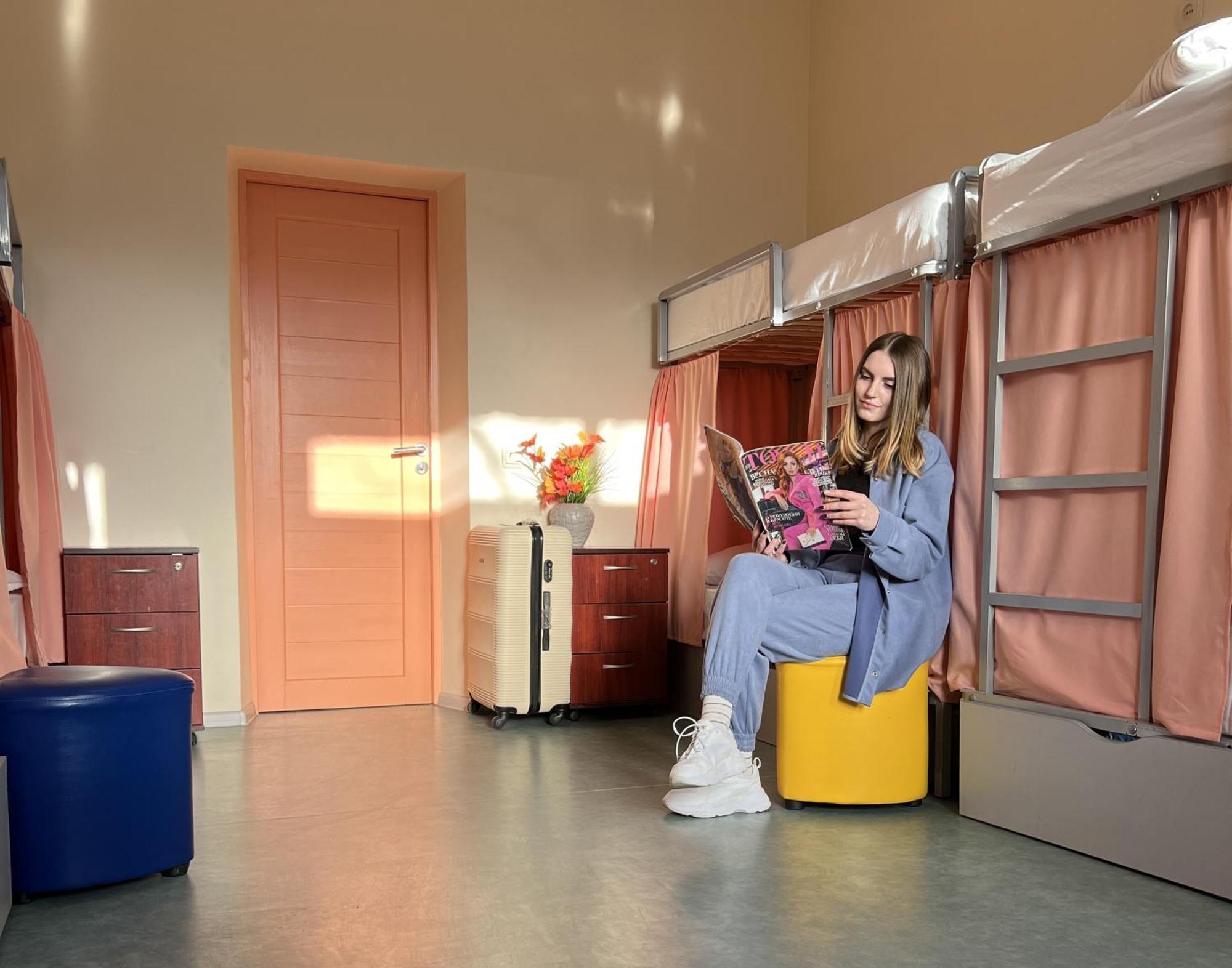 Demeevsky Hostel Kiev Buitenkant foto